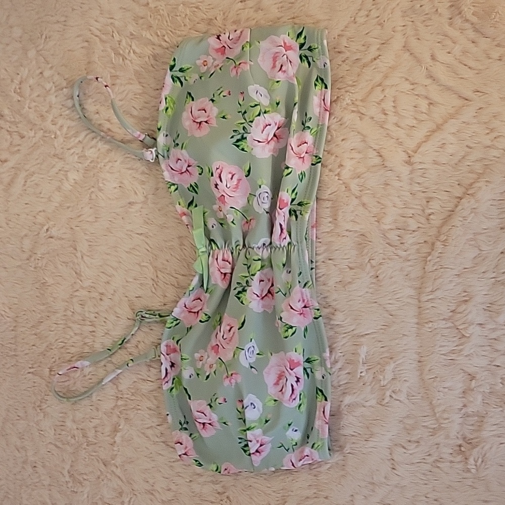 Bathing suit - Picture 2 of 5